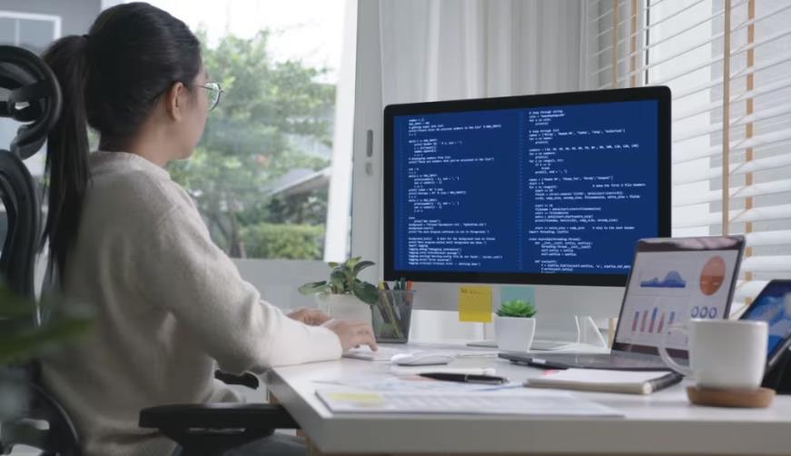 金口河区企业数字化解决方案:机器学习赋能商业模式升级的核心路径
